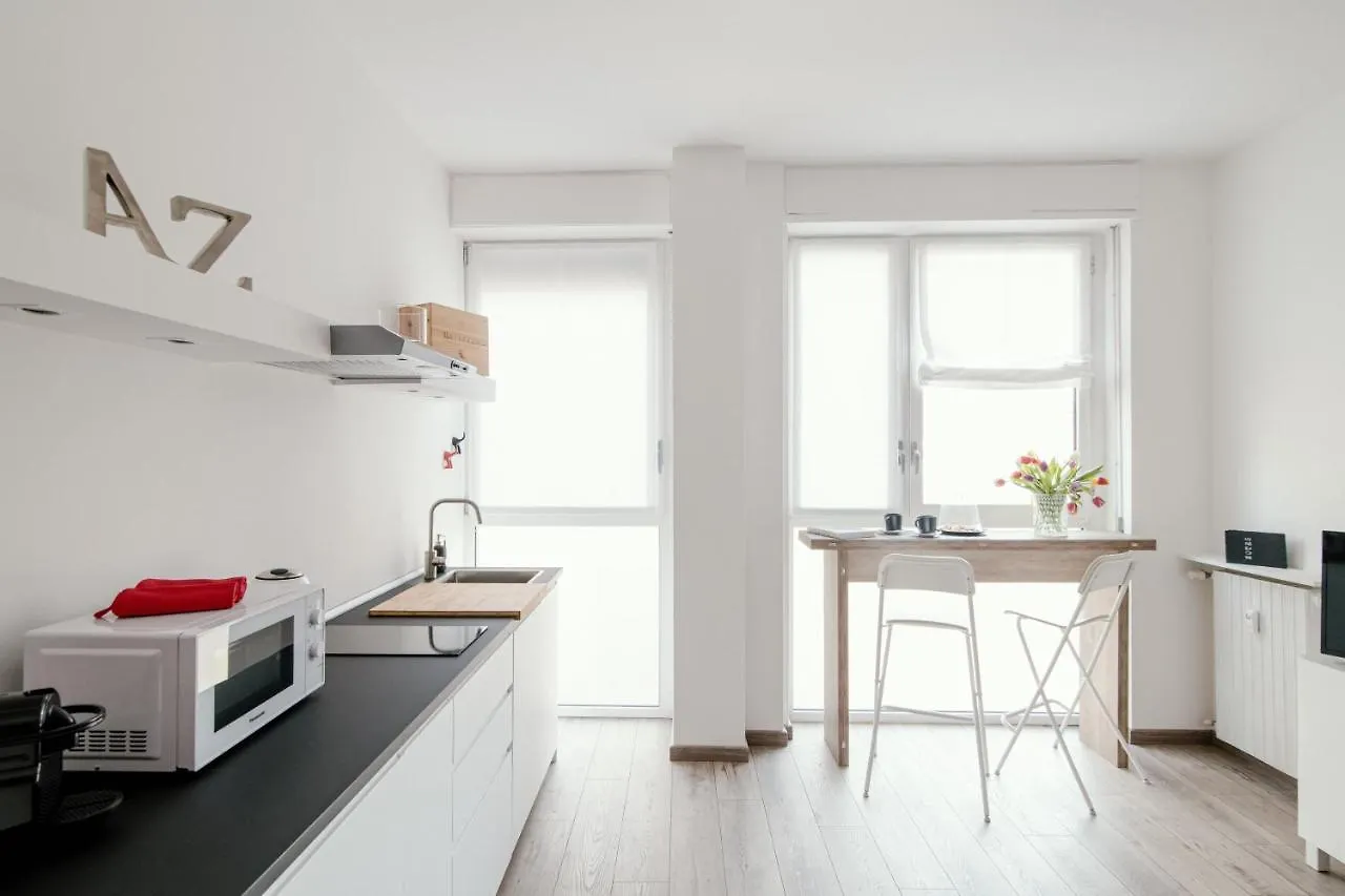 Mark'S Gallery Apartment By Myhomeinקומו קומו